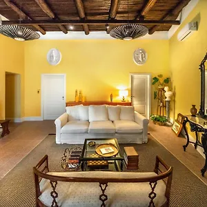 Bed & Breakfast Monart Hospitality Capodimonte, Napoli